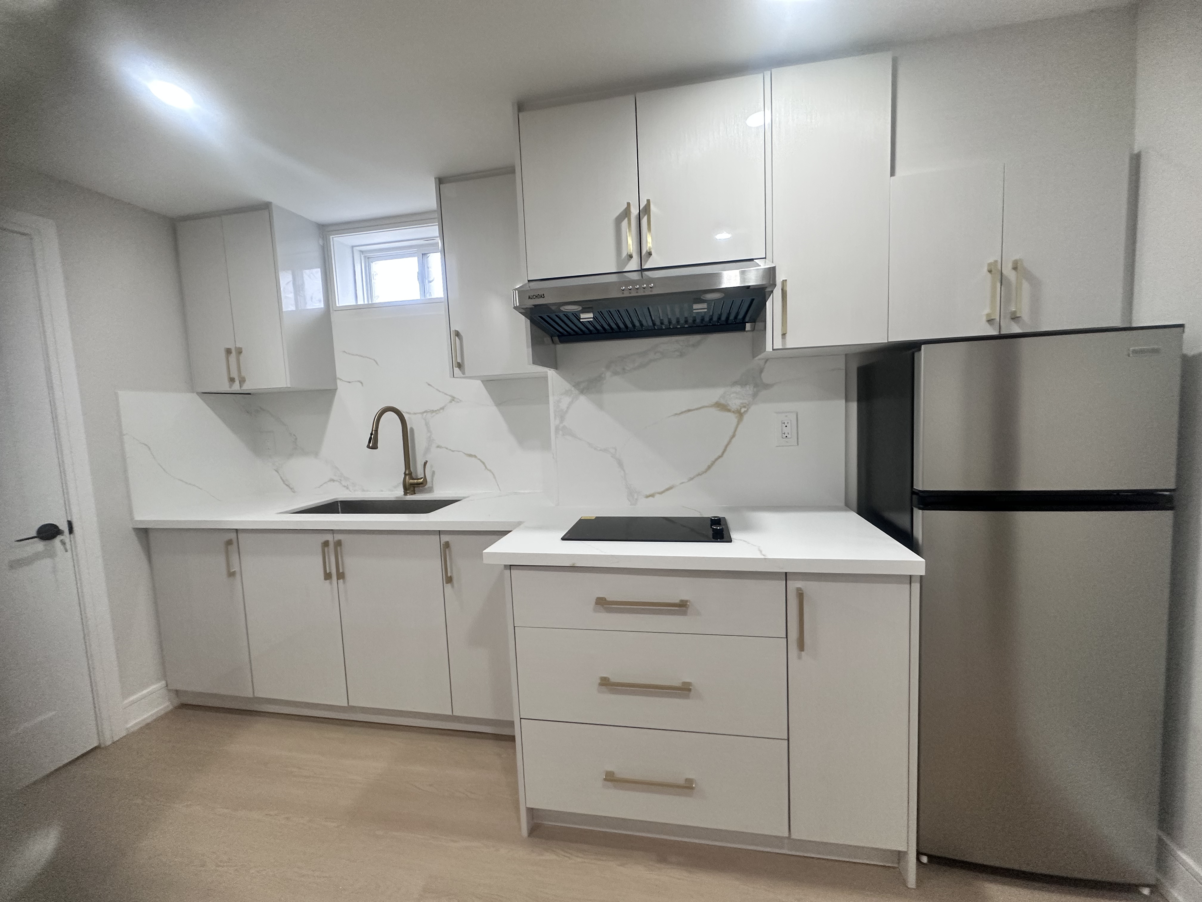 28 West Normandy Dr BSMT2, Markham